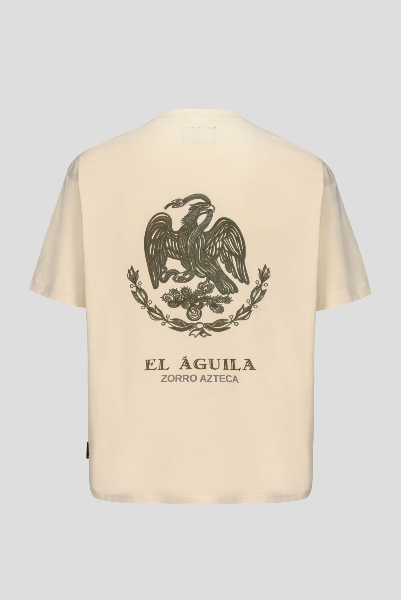 El Águila tee